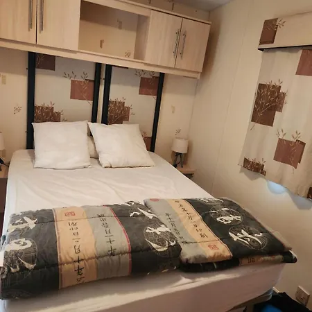 Mobil-home 6 Pers, 40 M2, 2 Ch, 2 Sdb * Saint-Augustin (Charente-Maritime)